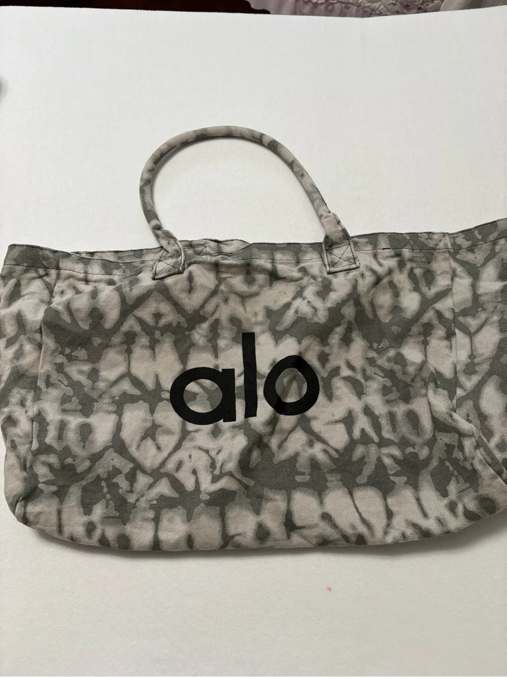 ALO Yoga Gray Tie-Dye Canvas Tote with Black Logo